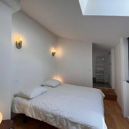 Apartment Charmant T2 Entre Plage Et Montagne, A 10 Min Du Centre De Avec Parking Prive - Fr-1-239-974 *