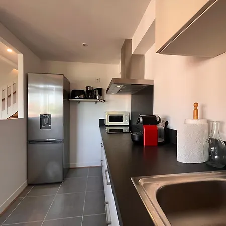 Apartment Charmant T2 Entre Plage Et Montagne, A 10 Min Du Centre De Avec Parking Prive - Fr-1-239-974 Saint-Jean-de-Luz
