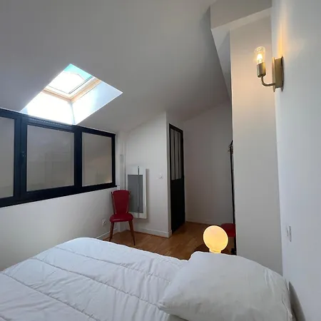 Apartment Charmant T2 Entre Plage Et Montagne, A 10 Min Du Centre De Avec Parking Prive - Fr-1-239-974